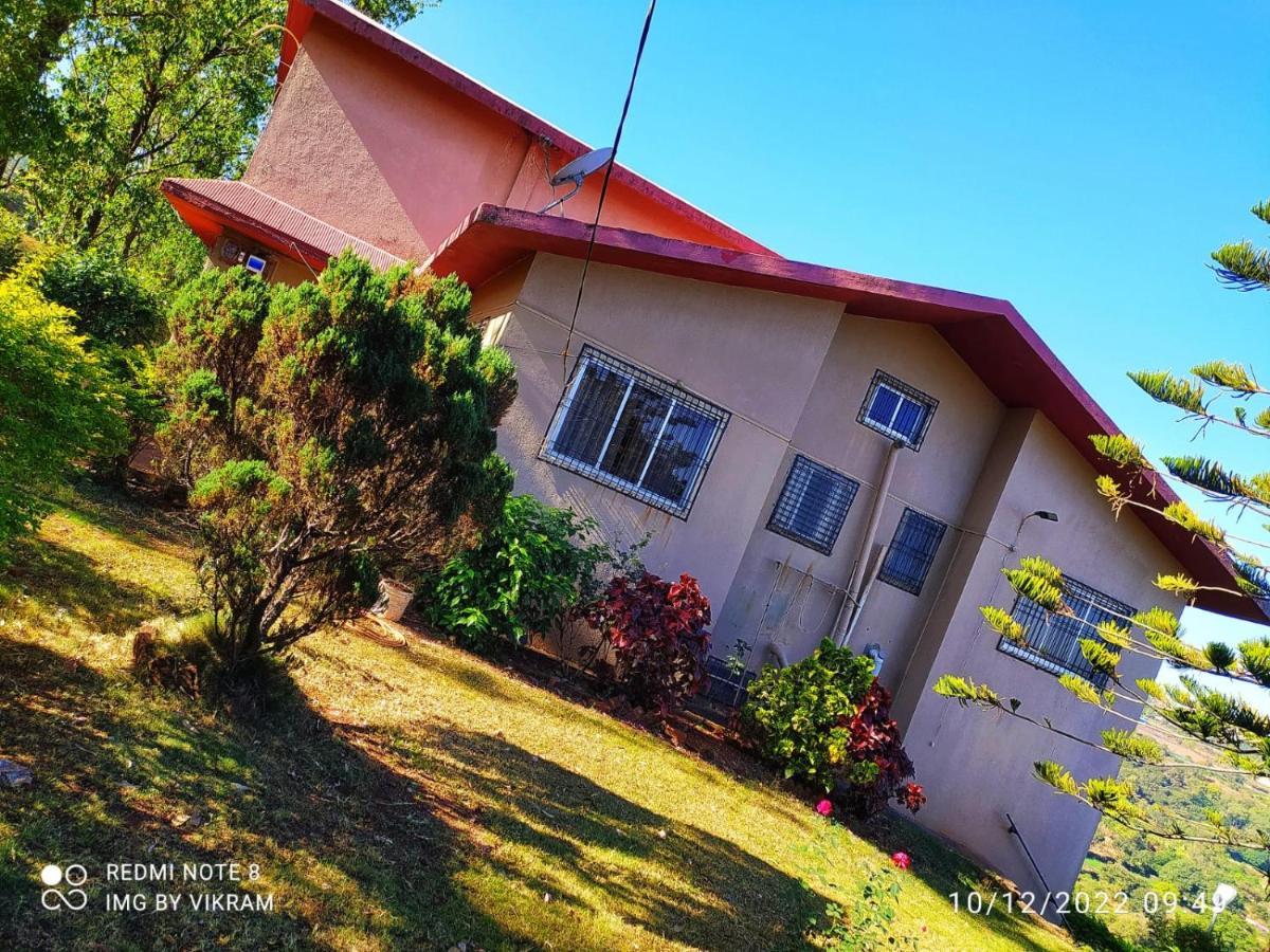 Hill Top Villa Panchgani Exterior photo
